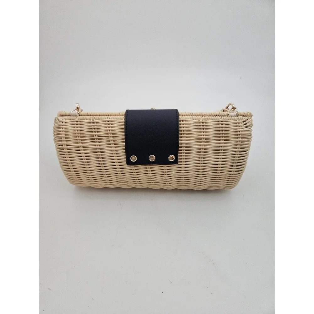 Tommy Bahama Natural Woven Clutch with Navy Flap NWT